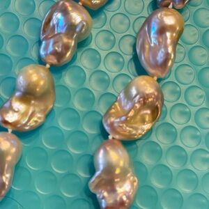 Elegant Pearl Necklace